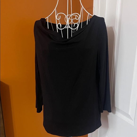 Grace Black 3/4 Sleeve Top - Size L - Picture 2 of 7